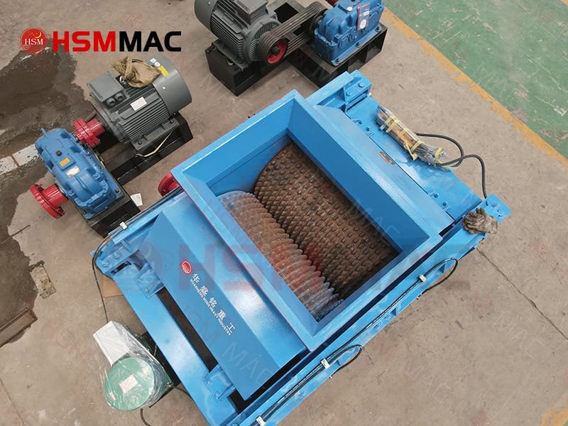 Double Tooth Roller Crusher
