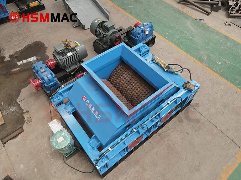 Hydraulic Double Toothed Roller Crusher