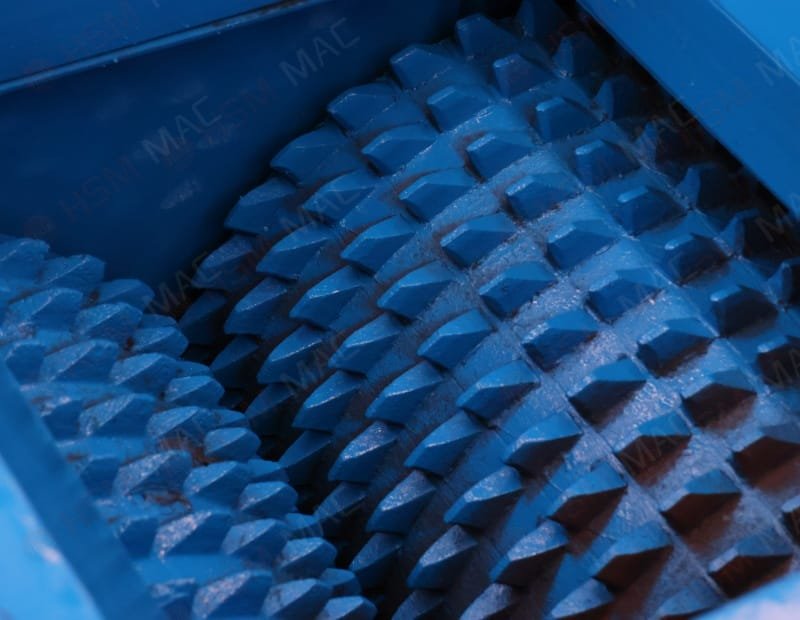 Tooth profile of glass crusher.