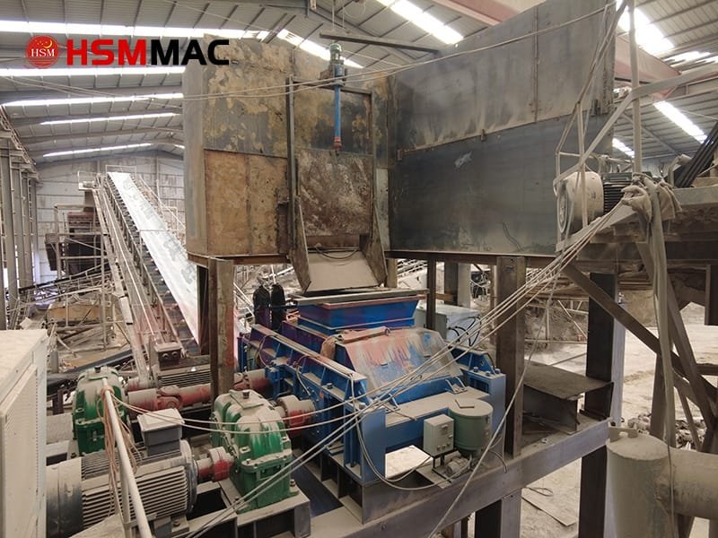 Double-roll Crusher in the Production Line