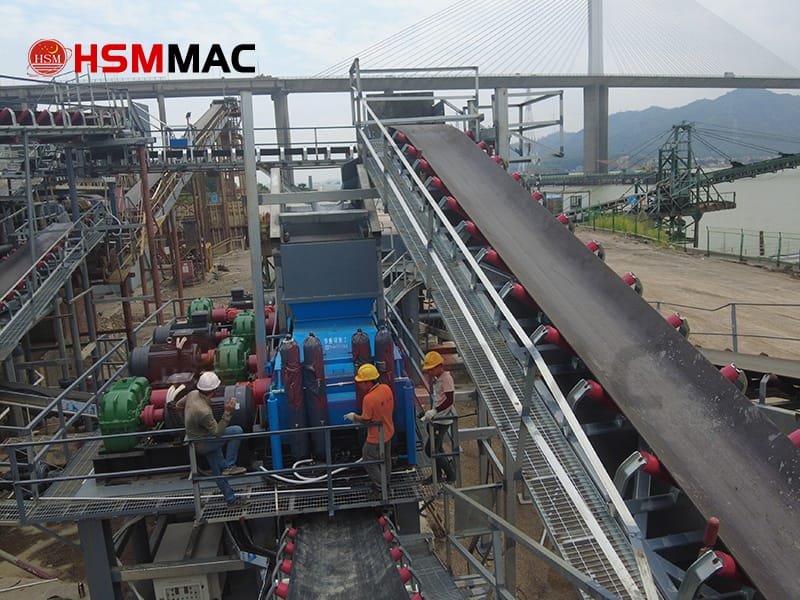 HSM Double Roll Crusher Operating in an Ore Fine Crushing Circuit HSM Double Roll Crusher Operating in an Ore Fine Crushing Circuit